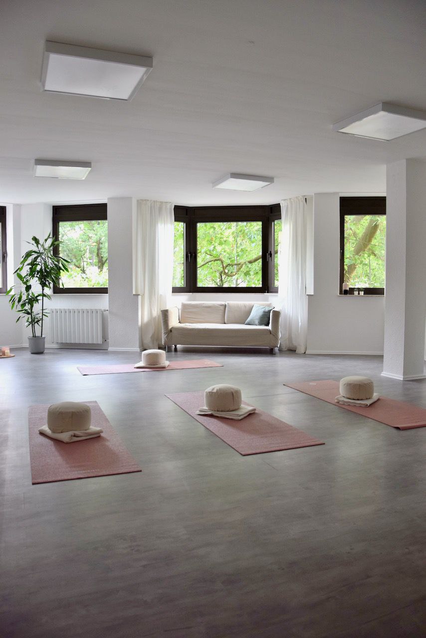 IMAGE 2025-11-16 21:21:58